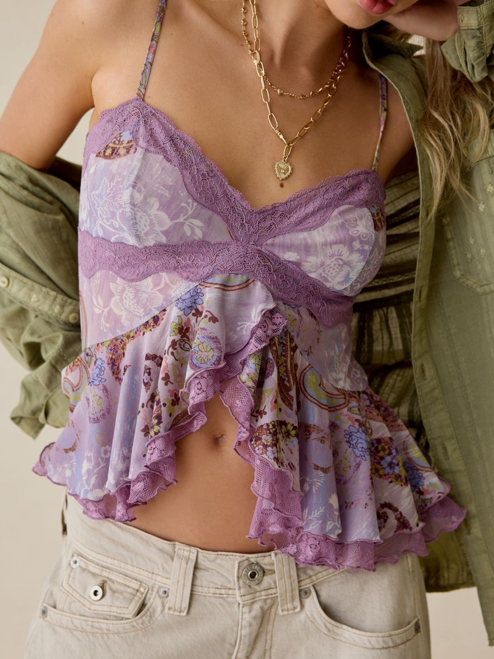 URBAN OUTFITTERS Kimchi Blue Ella Flyaway Ruffle Lace Trim Cami